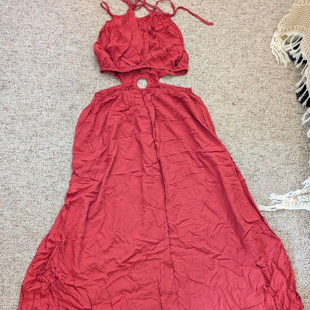 Elegant Red Midi Dress